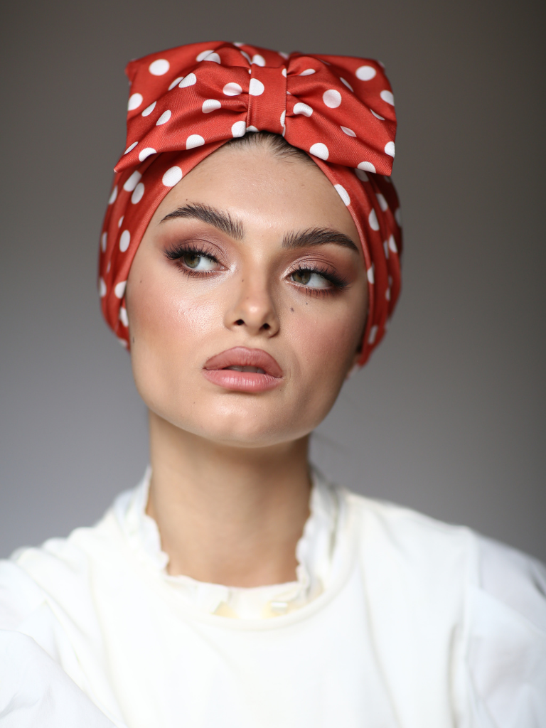 Orange dots turban